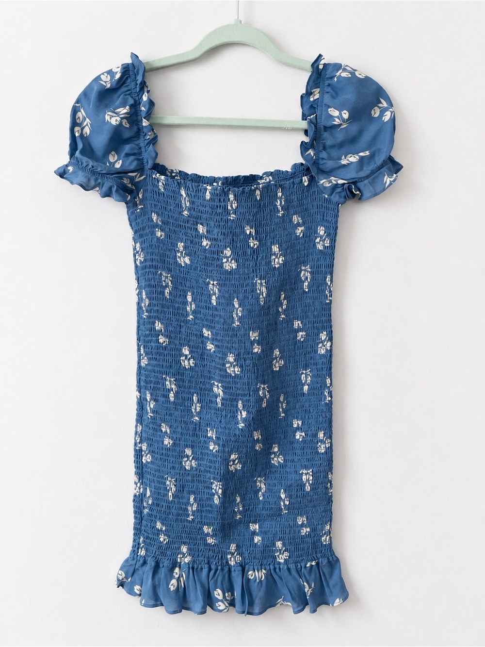 Reformation ‘Minnie’ Dress Blue Floral Scrunchy Mini Medium